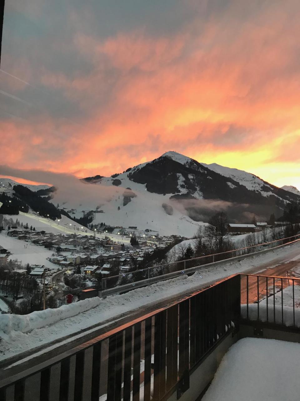Appartement Sunside Saalbach-Hinterglemm Exterior photo